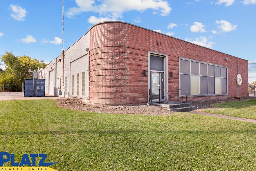 Primary Photo Of 1750 South Ave, Youngstown Manufacturing For Lease