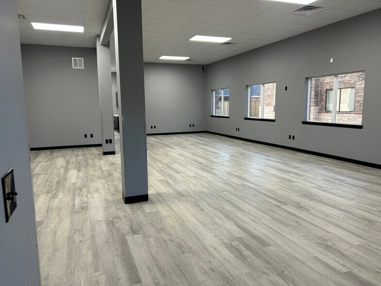 More Photos Of 3903 98th St, Lubbock Medical For Lease