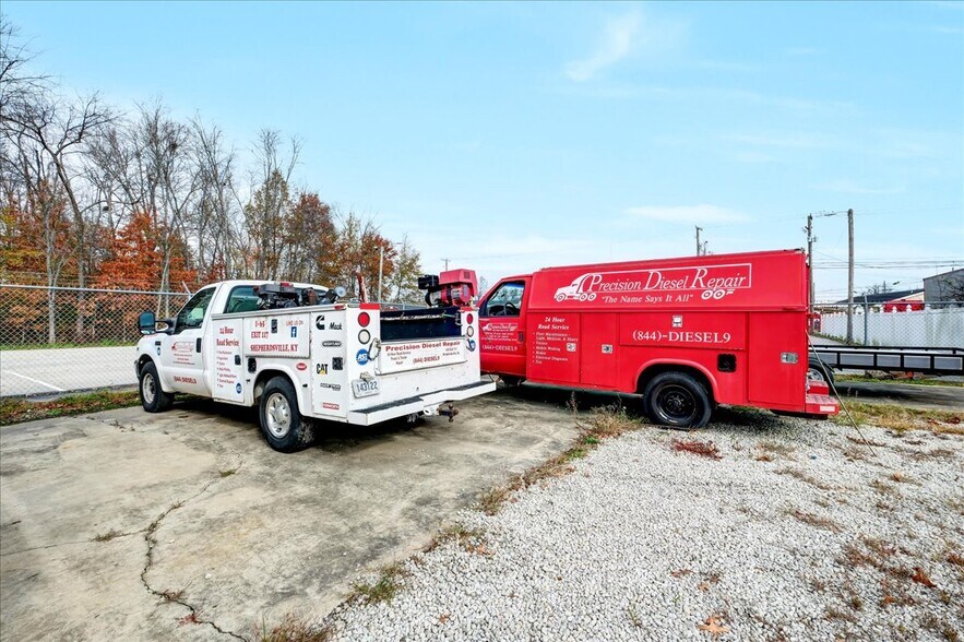 More Photos Of 133 W Blue Lick Rd, Shepherdsville Auto Repair For Sale