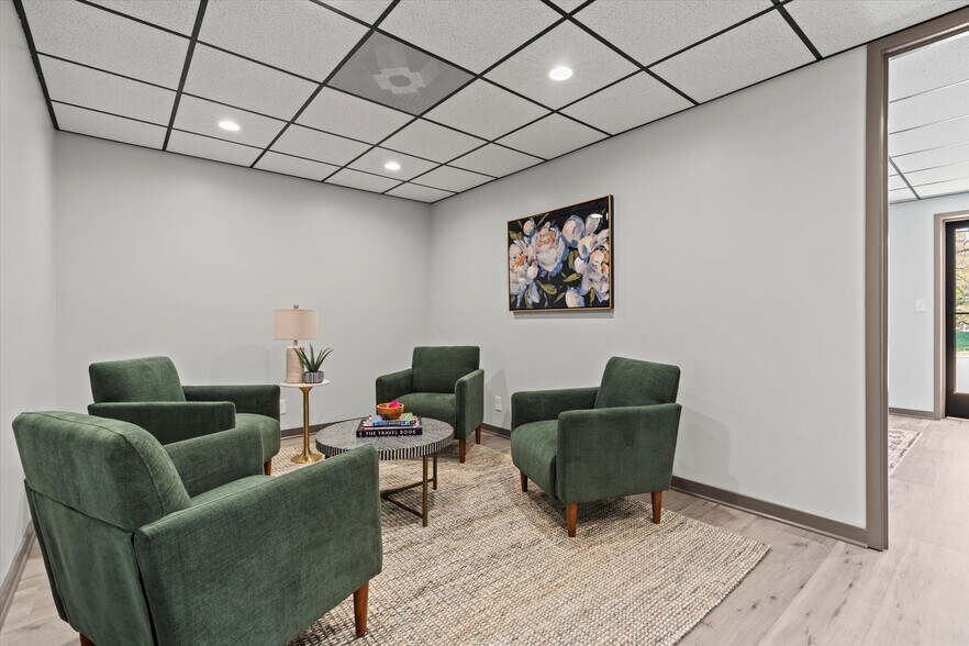 More Photos Of 502 W Markey Rd, Belton Medical For Lease