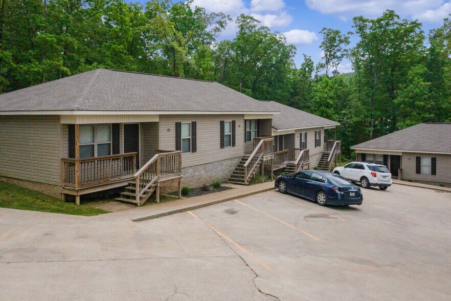 More Photos Of 3515 Harrison St, Batesville Apartments For Sale