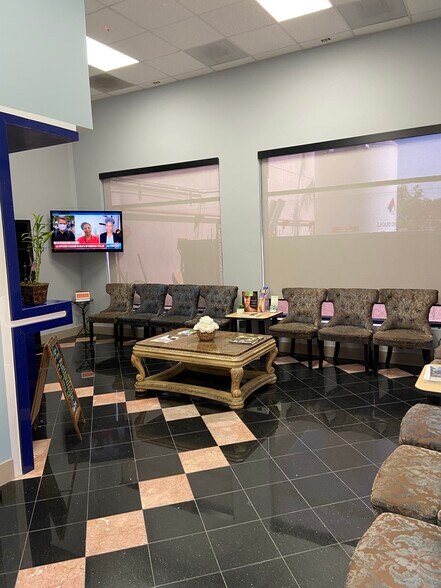 More Photos Of 209 N Pacific Ave, San Pedro Medical For Sale