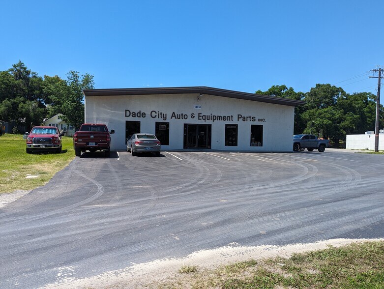 Primary Photo Of 14051 US Highway 98 Byp, Dade City Manufacturing For Sale