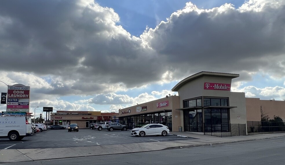 More Photos Of 901-915 N Euclid St, Anaheim Freestanding For Lease