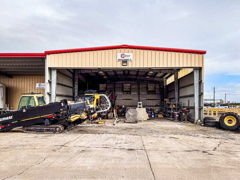 More Photos Of 5821 Agnes St, Corpus Christi Service For Sale