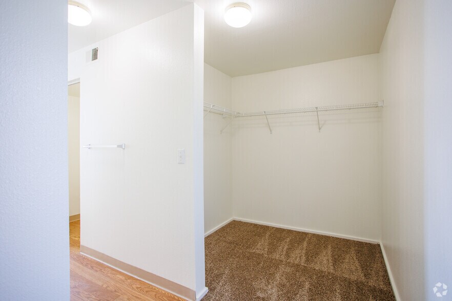 More Photos Of 4401 Safelite Blvd NE, Rio Rancho Apartments For Lease