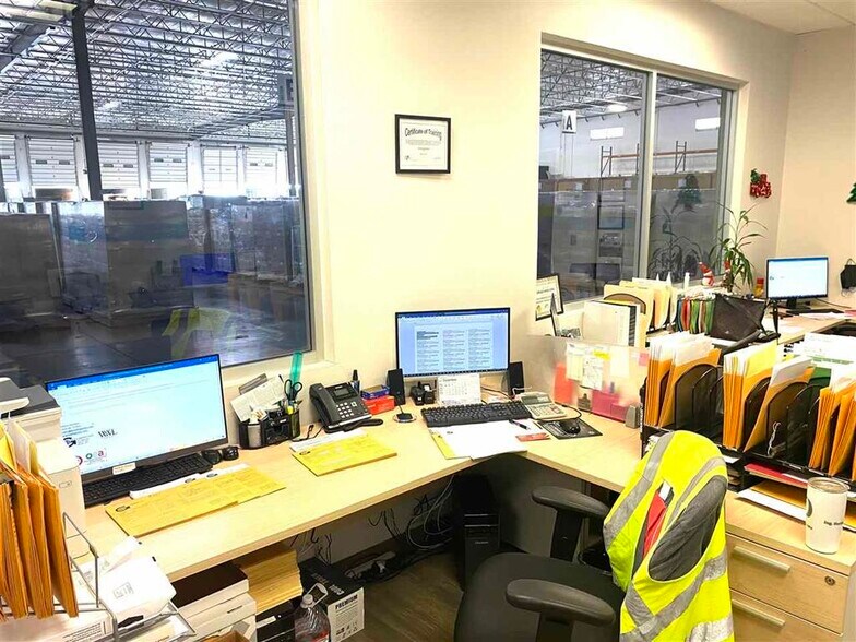 More Photos Of 405 Logistics, Laredo Industrial For Lease