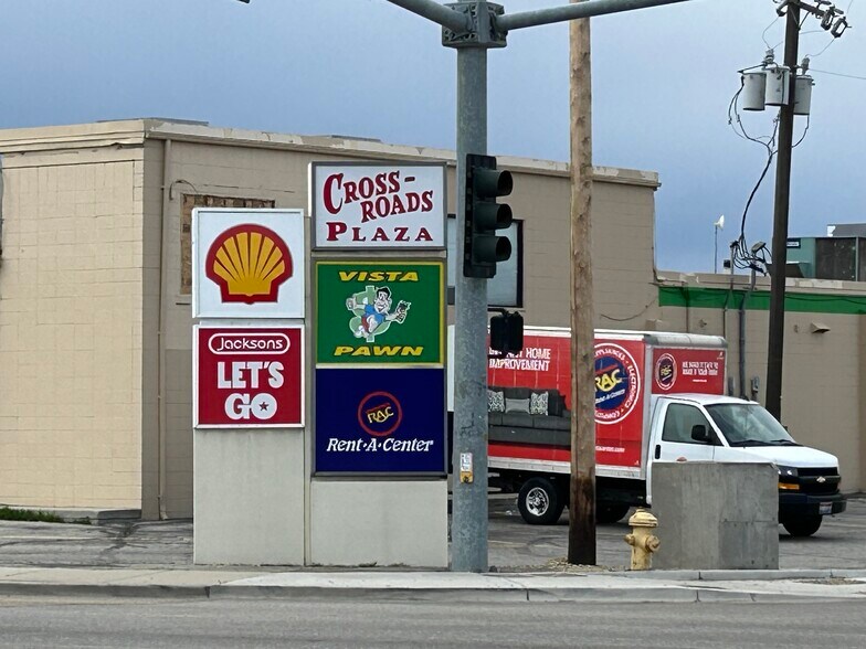 More Photos Of 130 Caldwell Blvd, Nampa General Retail For Lease