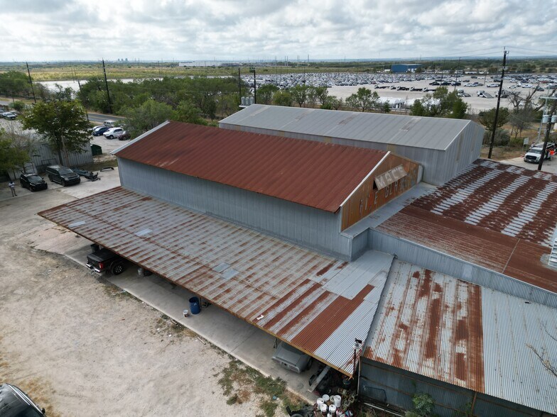 More Photos Of 11390 Old Corpus Christi, San Antonio Service For Sale