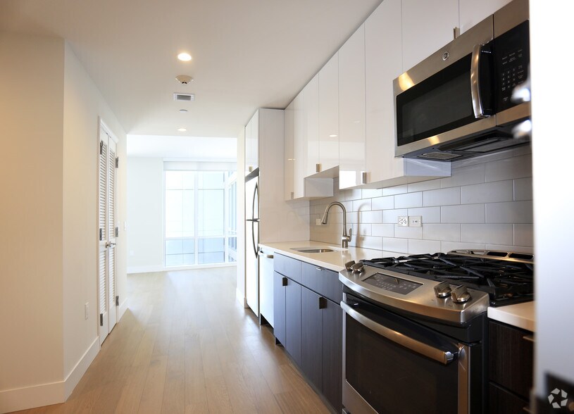 More Photos Of 57 Bank St, White Plains Apartments For Lease