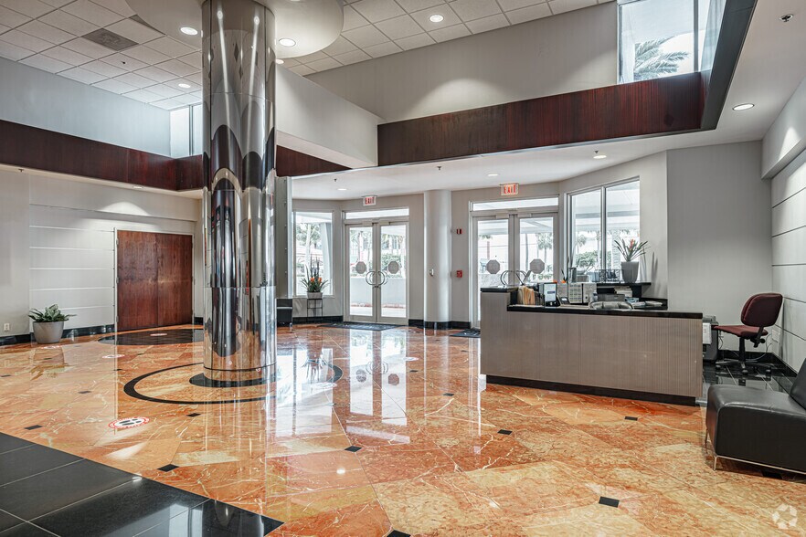 More Photos Of 2455 E Sunrise Blvd, Fort Lauderdale Unknown For Lease
