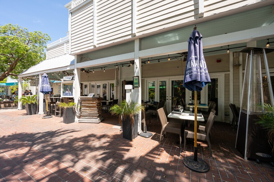 More Photos Of 1075 Duval St, Key West Apartments For Sale