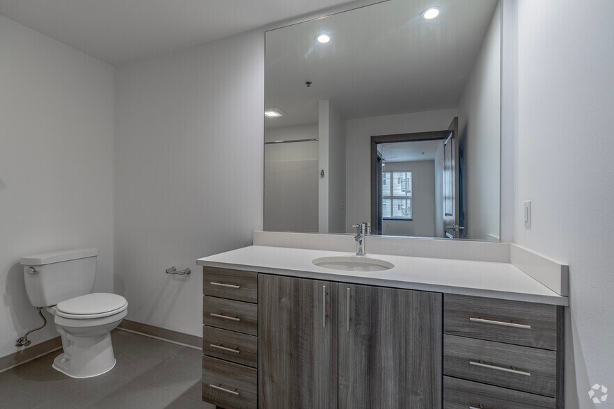 More Photos Of 6523 NE Cherry Dr, Hillsboro Apartments For Lease