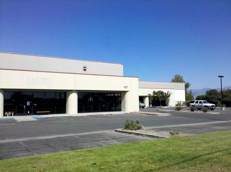 Primary Photo Of 167 Lambert St, Oxnard Warehouse For Lease