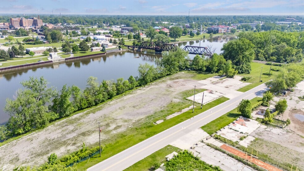 Primary Photo Of 1420 Niagara st, Saginaw Land For Sale