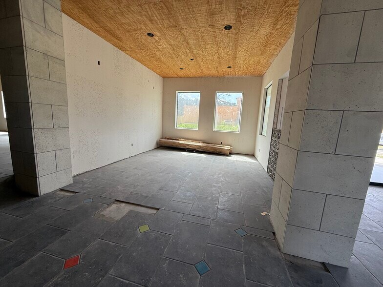 More Photos Of 23515 FM 1314 Rd, Porter Freestanding For Sale