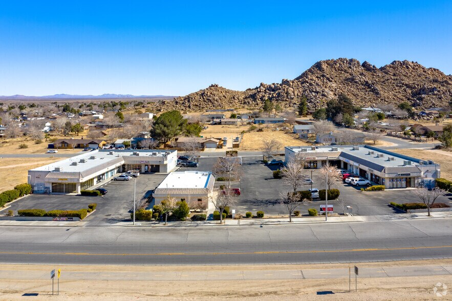 More Photos Of 40112-40134 170th St E, Palmdale Unknown For Lease