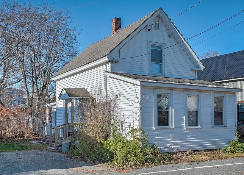 More Photos Of 28 Green St, Keene Apartments For Sale