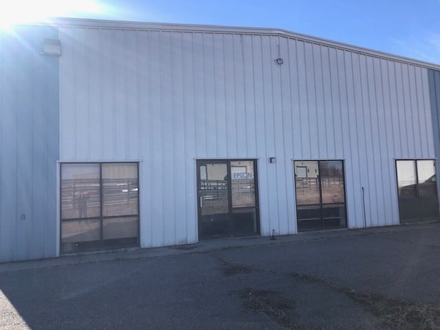 More Photos Of 70 Riverside Loop, Evanston Industrial For Sale