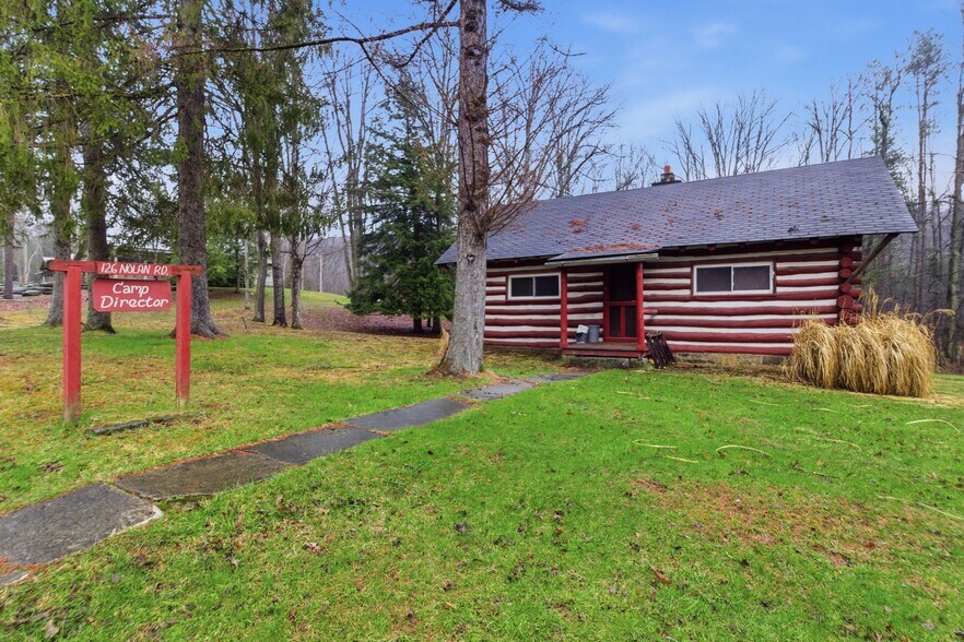 More Photos Of 89 Nolan Rd, Penfield General Retail For Sale