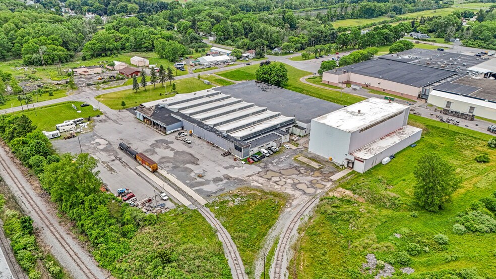 More Photos Of 294 Gambee Rd, Geneva Warehouse For Sale