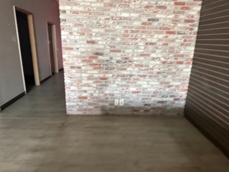 More Photos Of 1720-1868 E Charleston Blvd, Las Vegas Unknown For Lease