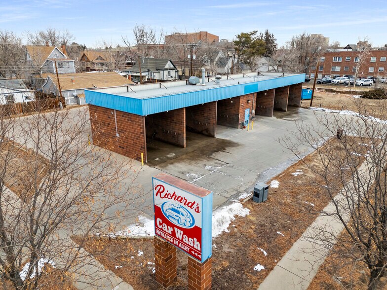 Primary Photo Of 1127 9th St, Greeley Carwash For Sale