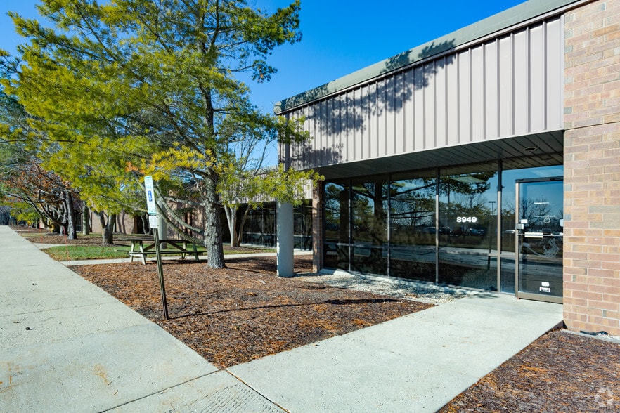 More Photos Of 9011-9045 N Deerwood Dr, Brown Deer Unknown For Lease