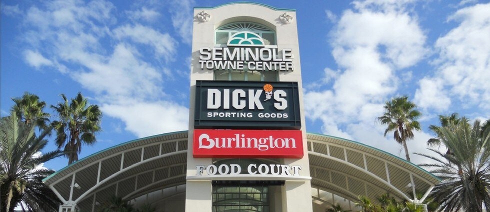 More Photos Of 350 Towne Center Cir, Sanford Department Store For Lease