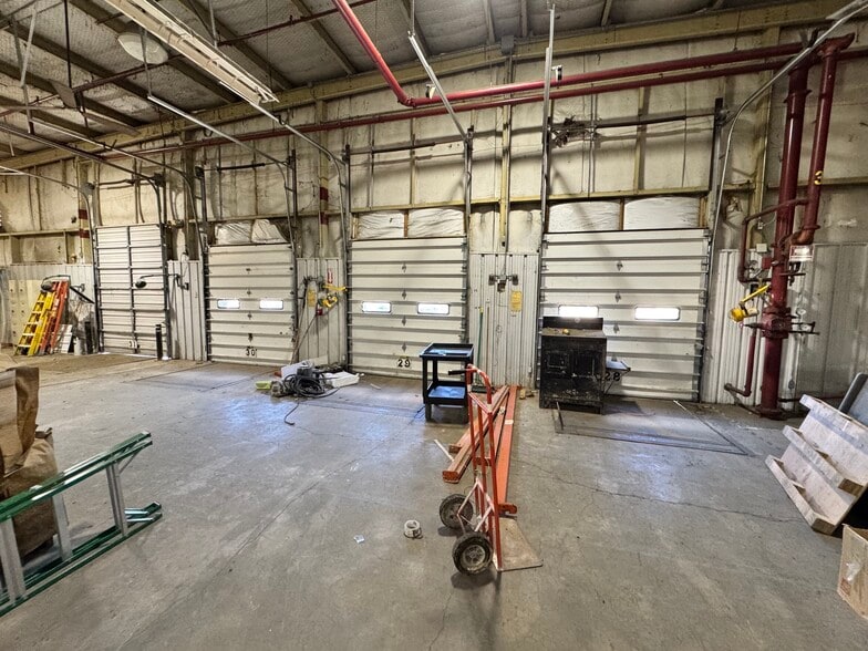 More Photos Of 398 Vinita Allen Rd, Atoka Warehouse For Sale