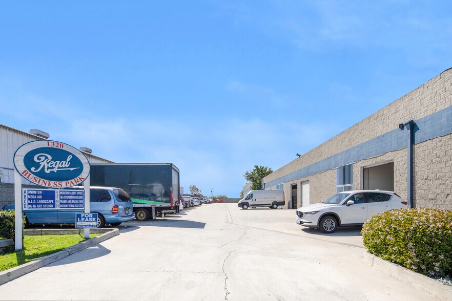 Primary Photo Of 1320 W El Segundo Blvd, Gardena Warehouse For Lease