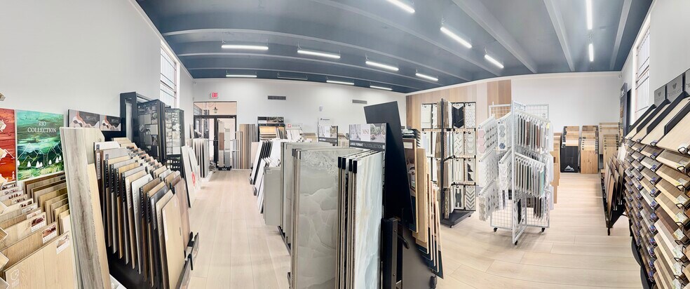 More Photos Of 3090 SW 8th St, Miami Freestanding For Lease