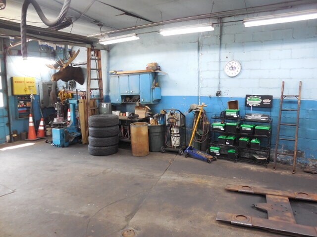 More Photos Of 409 Central Ave, Haledon Auto Repair For Sale