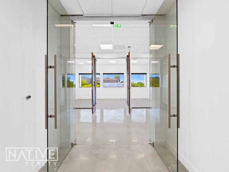 More Photos Of 707 NE 3rd Ave, Fort Lauderdale Loft Creative Space For Lease