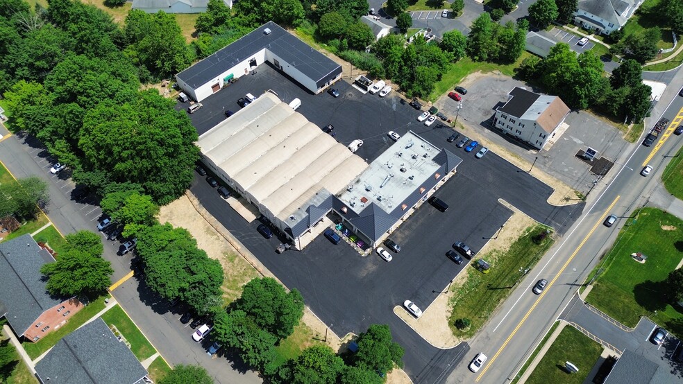 More Photos Of 179a South St, Freehold Unknown For Lease