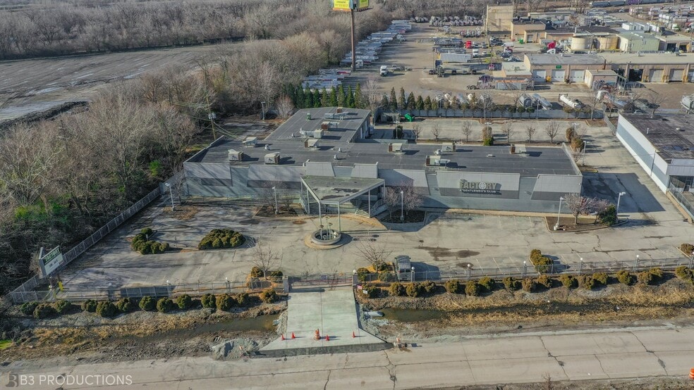 More Photos Of 12054 S Doty Ave, Chicago Warehouse For Sale