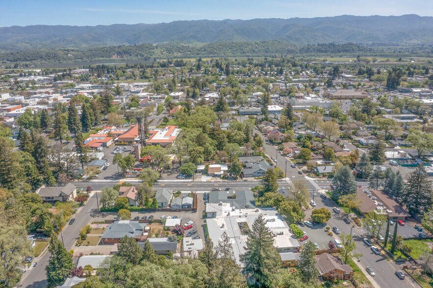 More Photos Of 564 S Dora St, Ukiah Medical For Sale