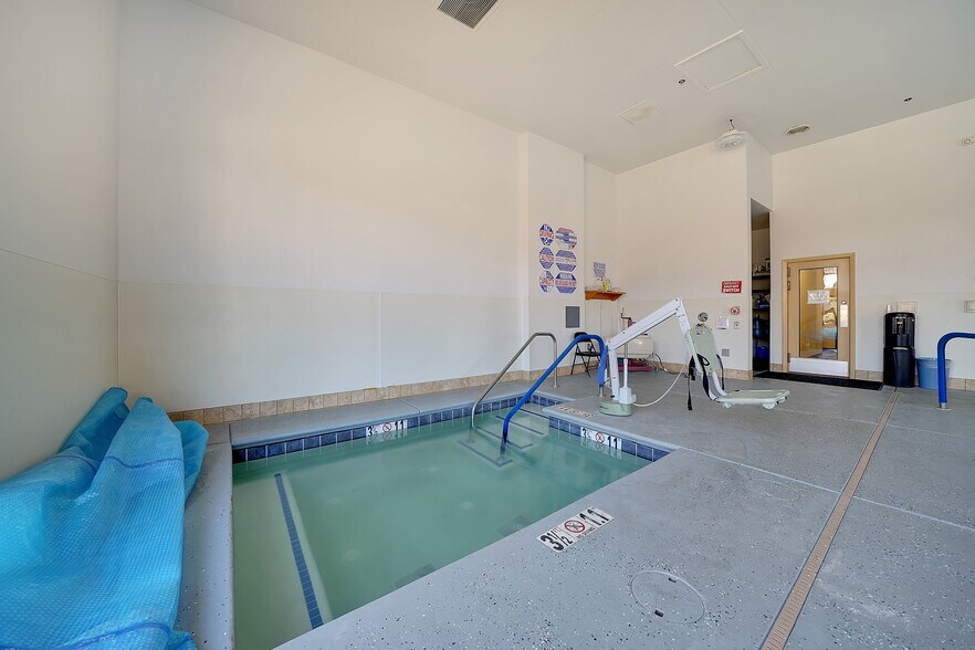 More Photos Of 711 S State Highway 49, Jackson Freestanding For Sale