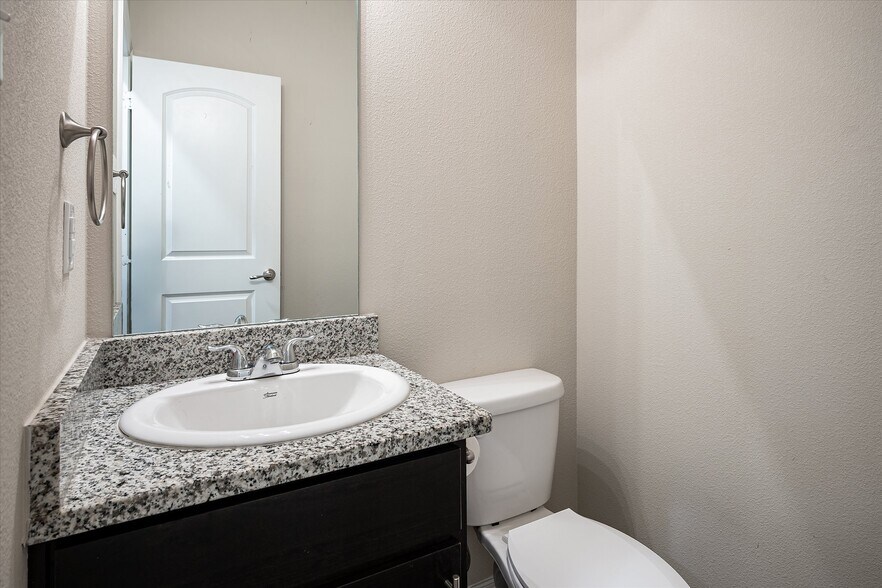 More Photos Of 101 Springtree St, Denton Apartments For Sale