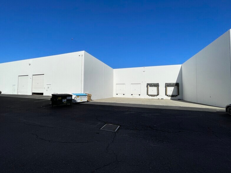 More Photos Of 1580 Zephyr Ave, Hayward Warehouse For Lease