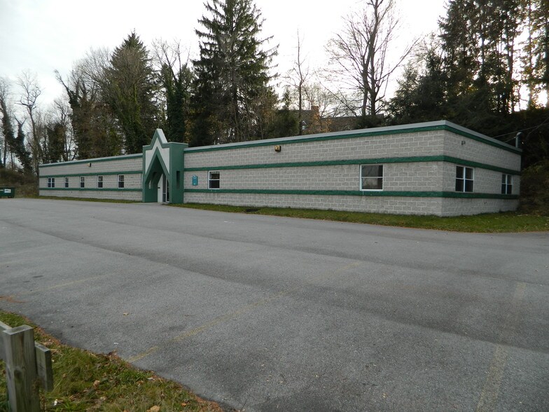 More Photos Of 941 Menoher Blvd, Johnstown Office For Sale