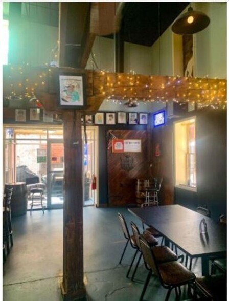 More Photos Of 313 E 1st St, Madison Storefront Retail Residential For Sale