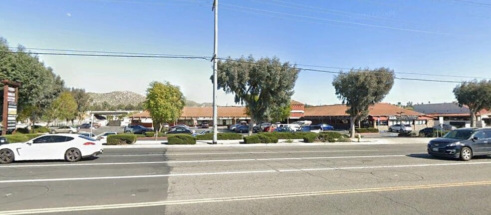 More Photos Of 2395 Hamner Ave, Norco Unknown For Lease