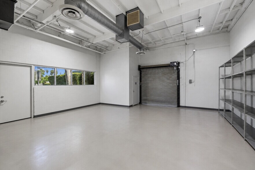 More Photos Of 1500 Olympic Blvd, Santa Monica Loft Creative Space For Lease