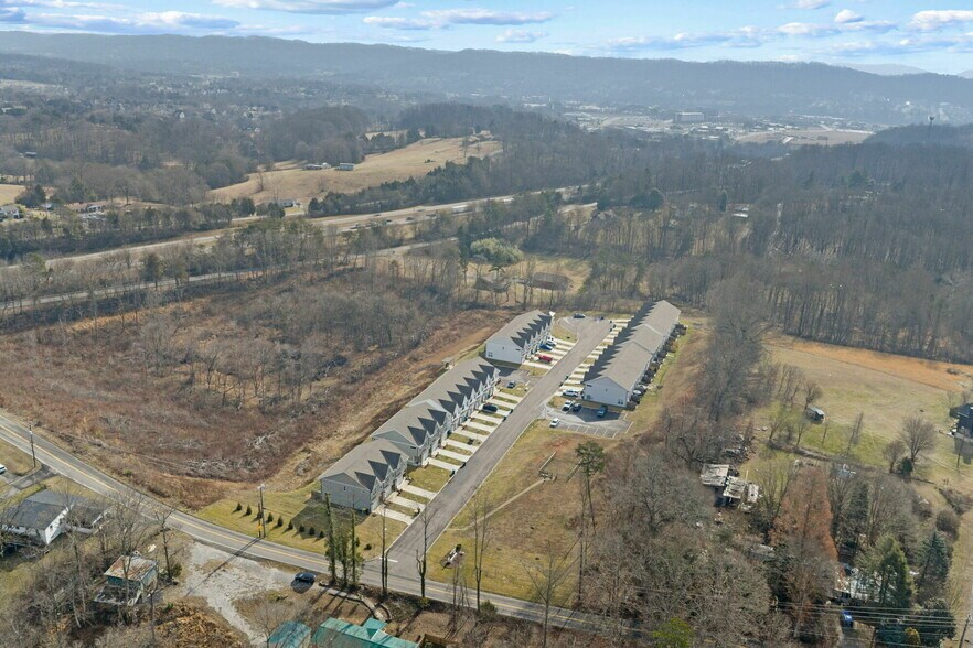 More Photos Of 8407-8456 Whisper Ln, Powell Apartments For Sale