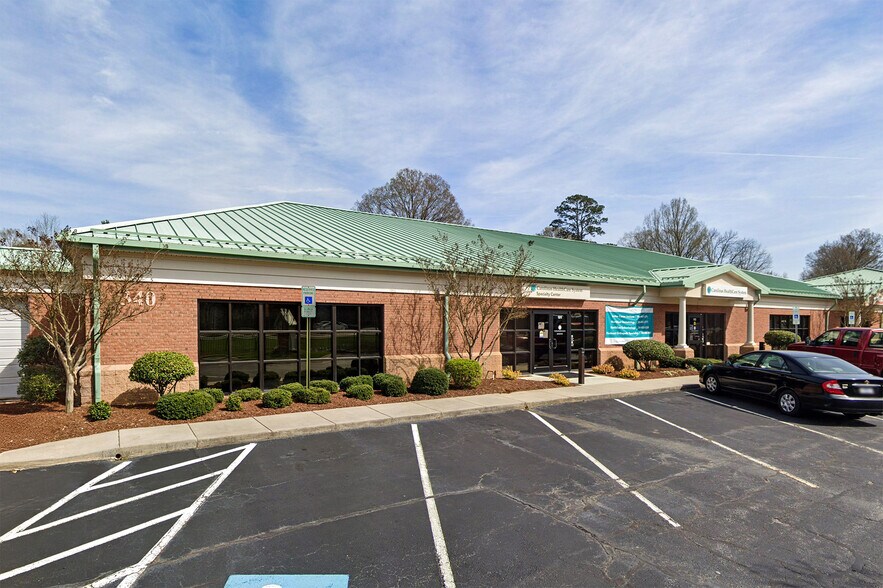 Primary Photo Of 340 Jake Alexander Blvd W, Salisbury Medical For Lease