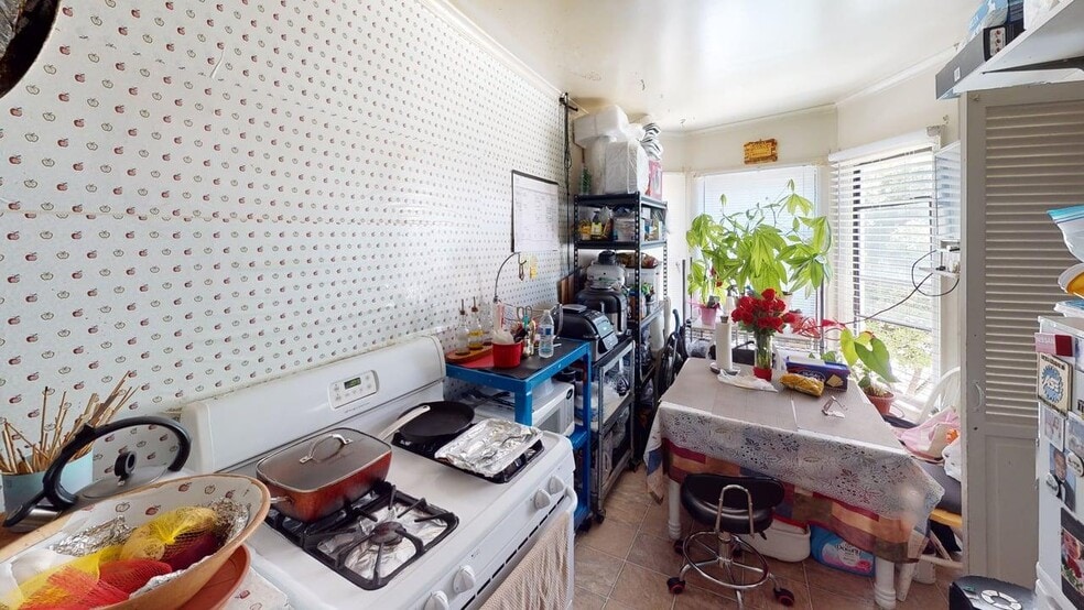 More Photos Of 6582-6584 Mission St, Daly City Storefront Retail Residential For Sale