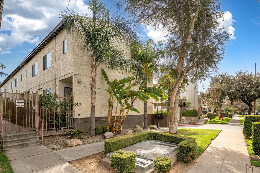 More Photos Of 620 N Mar Vista Ave, Pasadena Apartments For Sale