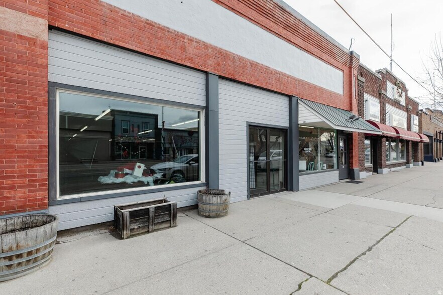 Primary Photo Of 55 S State St, Preston General Retail For Sale