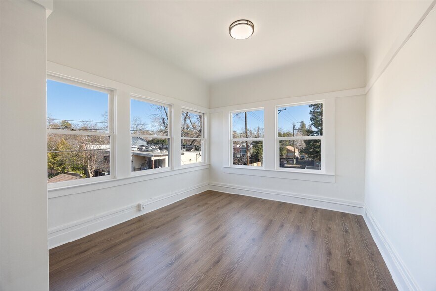 More Photos Of 1717 26th St, Sacramento Apartments For Sale